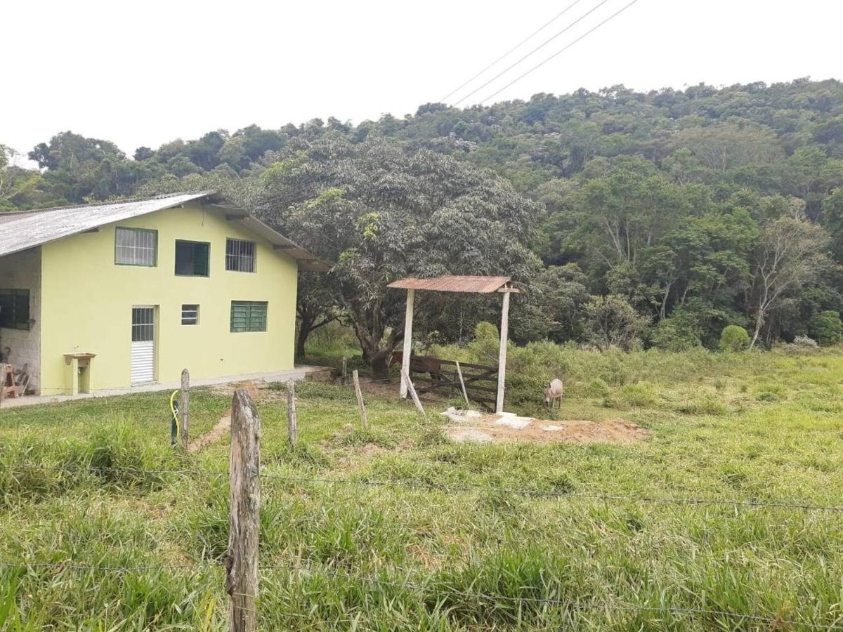Celeiro Verde Guararema Εξωτερικό φωτογραφία